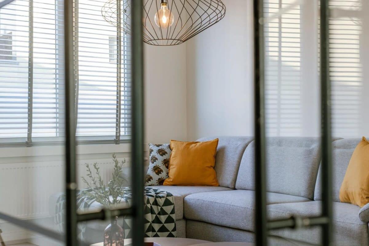 House With Large And Sunny Terrace Villa Антверпен Екстериор снимка